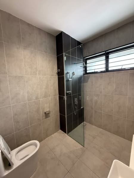 Terraced House for Rent in Bandar Kinrara Seksyen 1 (Bandar Kinrara) - Alvin Teh - Bathroom - PropertyGuru.com.my