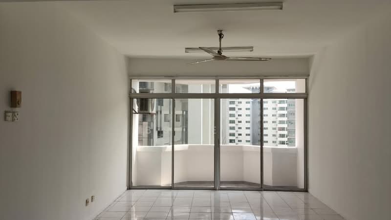 Kondominium untuk Dijual di Bukit OUG Condominiums - BS Lee - Living Room - PropertyGuru.com.my