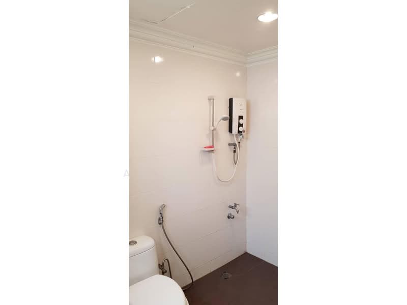 Kondominium untuk Disewa di Vista Komanwel A - Alvin Teh - Bathroom - PropertyGuru.com.my