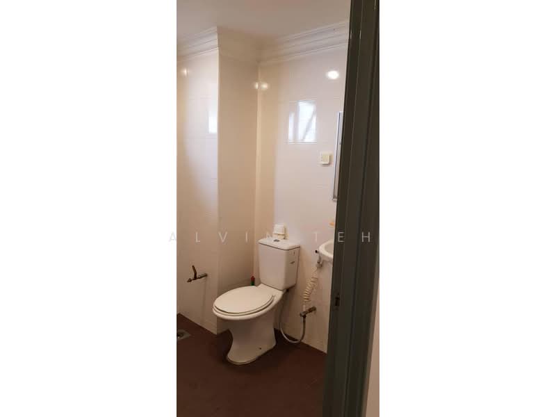 Kondominium untuk Disewa di Vista Komanwel A - Alvin Teh - Bathroom - PropertyGuru.com.my