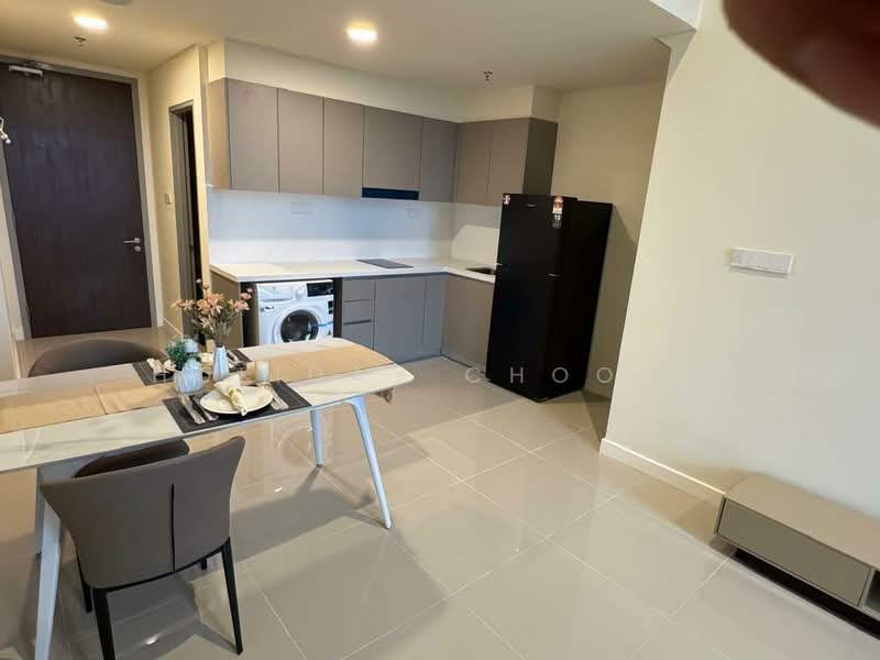 Servis Apartment untuk Disewa di 8th & Stellar - Holiday Choong - Kitchen - PropertyGuru.com.my