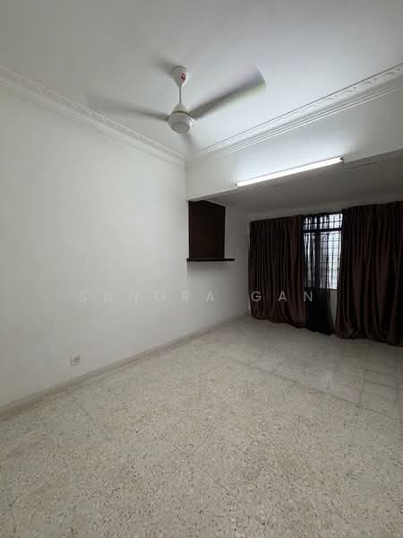 1-storey Terraced House for Rent in Taman Pelangi (Johor Bahru) - Sandra Gan - Living Room - PropertyGuru.com.my