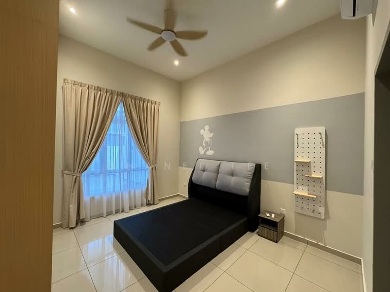1-storey Terraced House for Rent in Taman Bukit Perdana (Kluang) - Shanel Tee - Bedroom - PropertyGuru.com.my