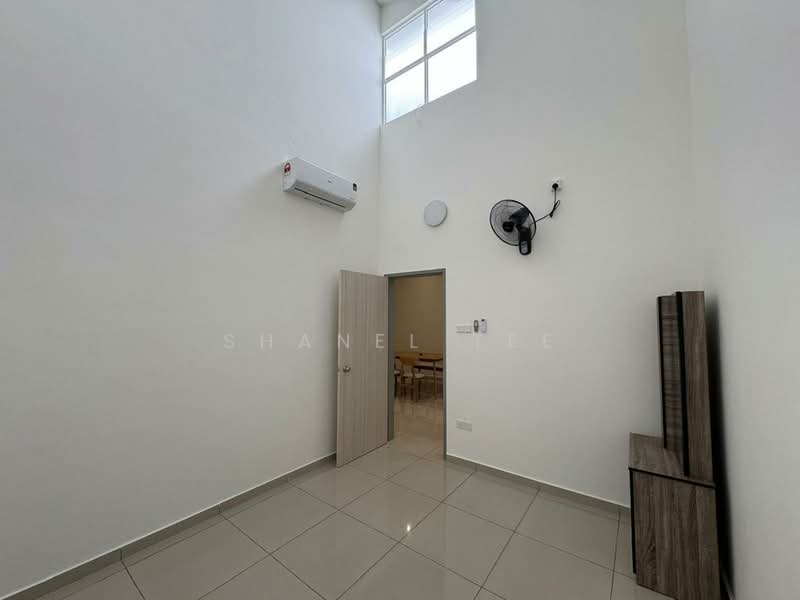 1-storey Terraced House for Rent in Taman Bukit Perdana (Kluang) - Shanel Tee - Interior - PropertyGuru.com.my