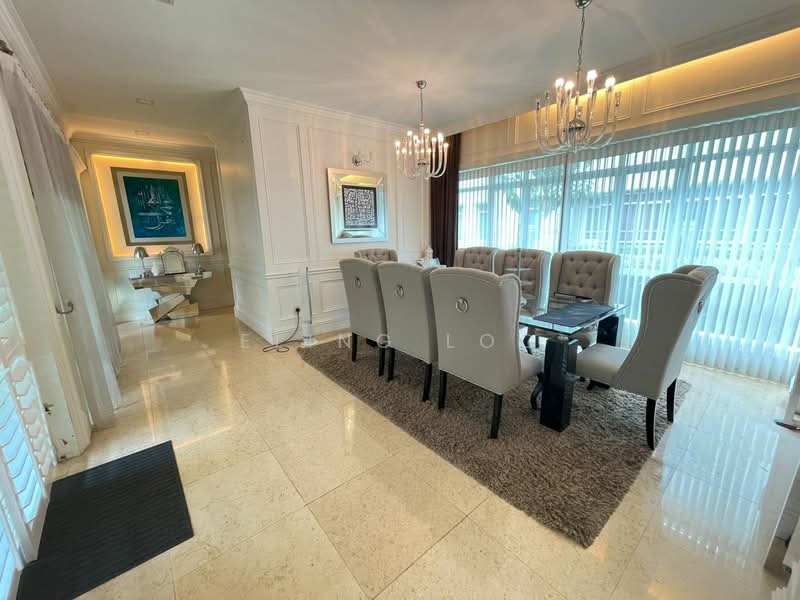 Rumah Banglo untuk Dijual di Ampang (Ampang) - Eling Loo - Dining Room - PropertyGuru.com.my