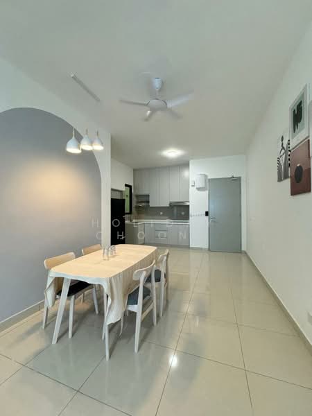 Kondominium untuk Disewa di Residensi Bintang - Holiday Choong - Dining Room - PropertyGuru.com.my