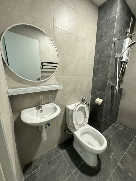 Kondominium untuk Disewa di Residensi Bintang - Holiday Choong - Bathroom - PropertyGuru.com.my