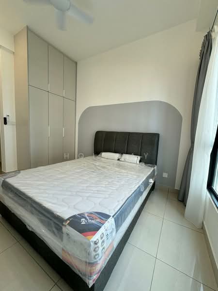 Kondominium untuk Disewa di Residensi Bintang - Holiday Choong - Bedroom - PropertyGuru.com.my