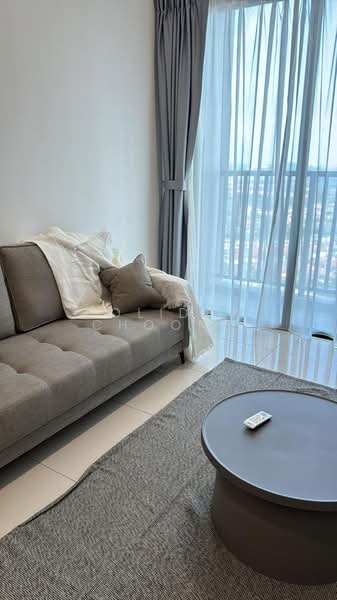 Kondominium untuk Disewa di Residensi Bintang - Holiday Choong - Living Room - PropertyGuru.com.my