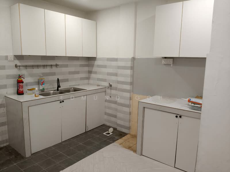 Pangsapuri untuk Disewa di Apartment Sri Ara - Edmund Goh - Kitchen - PropertyGuru.com.my