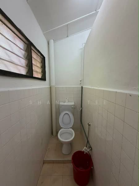 Rumah Teres 1 Tingkat untuk Dijual di Kluang (Johor) - Shanel Tee - Bathroom - PropertyGuru.com.my
