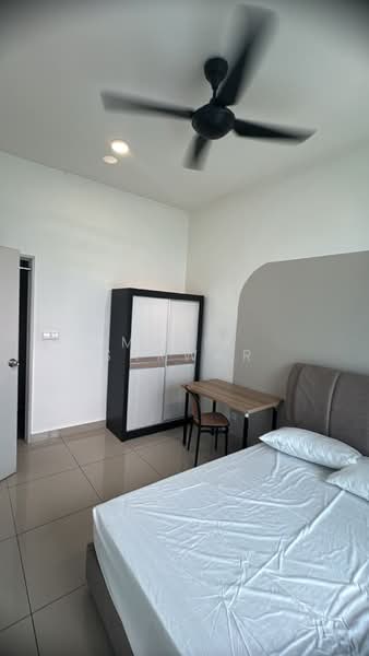 Servis Apartment untuk Disewa di Saville D'lake - Malik Sarwar - Bedroom - PropertyGuru.com.my