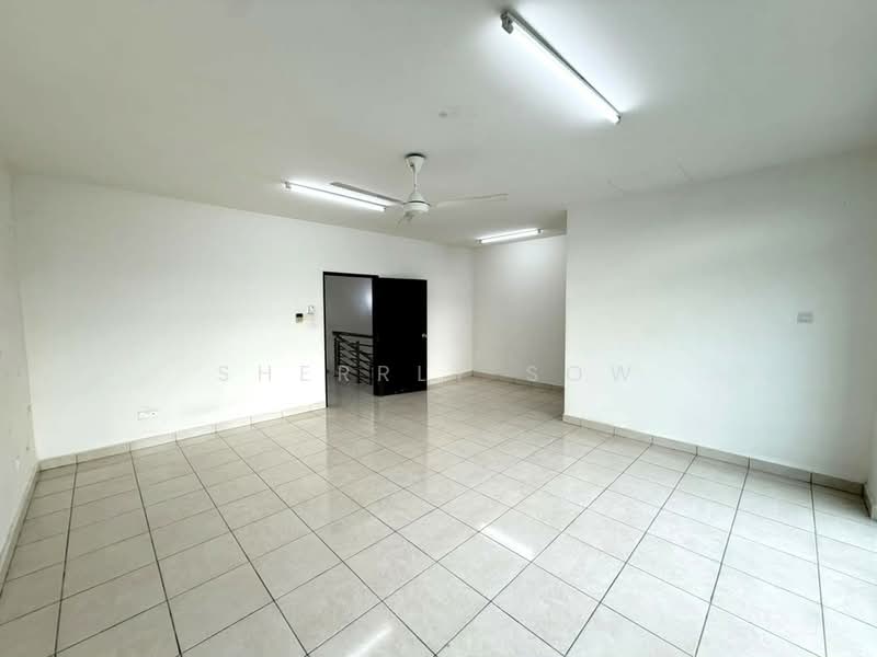 2-storey Terraced House for Sale in Bandar Uda Utama (Johor Bahru) - Sherrly Sow - Living Room - PropertyGuru.com.my