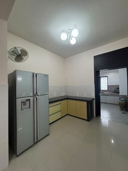3-storey Terraced House for Rent in Sungai Ara (Penang) - Jayden Yeap - PropertyGuru.com.my