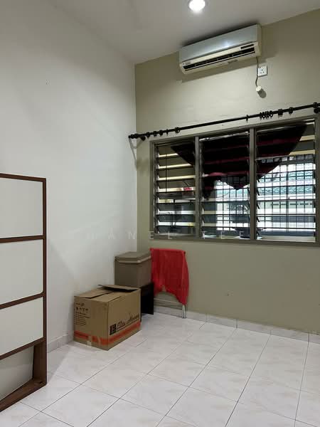 2-storey Terraced House for Sale in Taman Sri Kluang (Kluang) - Shanel Tee - Interior - PropertyGuru.com.my