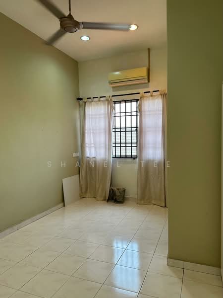 2-storey Terraced House for Sale in Taman Sri Kluang (Kluang) - Shanel Tee - Interior - PropertyGuru.com.my