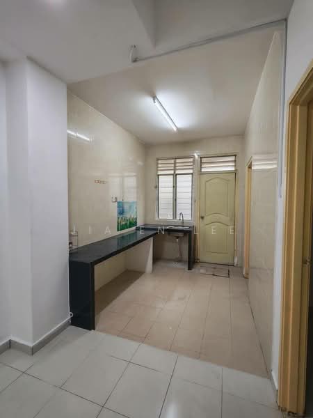 2-storey Terraced House for Sale in Taman JP Perdana (Johor Bahru) - Jia En Lee - Kitchen - PropertyGuru.com.my