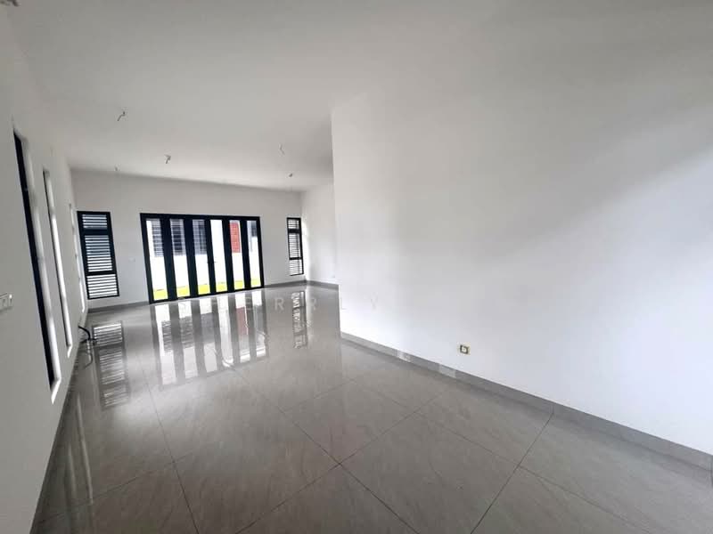 Semi-Detached House for Sale in Johor Bahru (Johor) - Sherrly Sow - Living Room - PropertyGuru.com.my