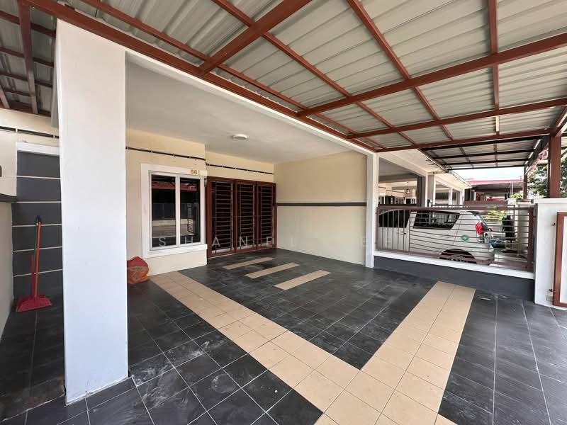 1-storey Terraced House for Rent in Bandar Seri Impian (Kluang) - Shanel Tee - Exterior - PropertyGuru.com.my
