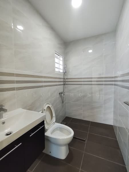 Bungalow for Sale in Taman Mansion (Ipoh) - Levi Chong - Bathroom - PropertyGuru.com.my