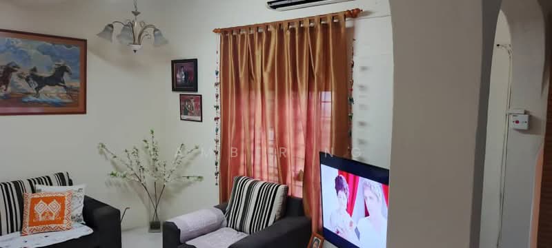 Rumah Teres 1 Tingkat untuk Dijual di Taman Setapak (Setapak) - Amber Ng - Living Room - PropertyGuru.com.my