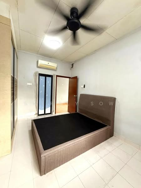 1-storey Terraced House for Sale in Bandar Uda Utama (Johor Bahru) - Sherrly Sow - Bedroom - PropertyGuru.com.my