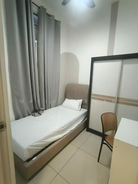 Servis Apartment untuk Disewa di Saville D'lake - Malik Sarwar - Bedroom - PropertyGuru.com.my