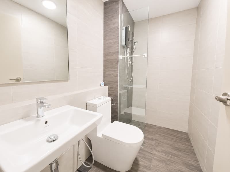 Servis Apartment untuk Disewa di Aurora Subang Jaya - Elvin Gwee - Bathroom - PropertyGuru.com.my