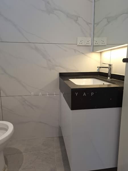 Kondominium untuk Disewa di UBN Tower - Sally Yap - Bathroom - PropertyGuru.com.my
