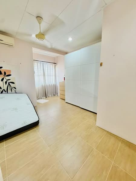 Townhouse for Rent in Kota Kemuning (Shah Alam) - Kow Tze Fui - Bedroom - PropertyGuru.com.my