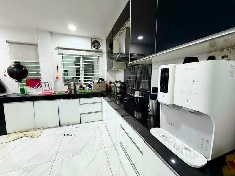 Rumah Teres 2 Tingkat untuk Dijual di Bandar Botanic (Klang) - Mason Chiah - Kitchen - PropertyGuru.com.my