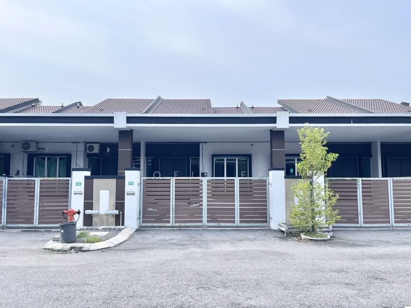 1-storey Terraced House for Sale in Bidor (Perak) - Joel Lee - Exterior - PropertyGuru.com.my