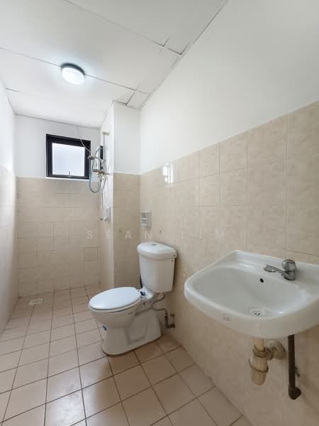 Condominium for Sale at Sri Putramas - Sean Lim - Bathroom - PropertyGuru.com.my