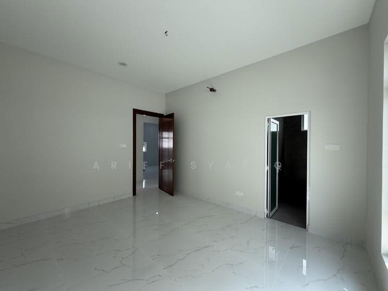 Bungalow House for Sale in Kajang (Selangor) - Ariff Syafiq - Interior - PropertyGuru.com.my