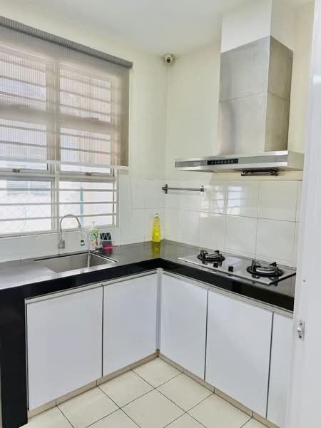 Terraced House for Rent in Kemuning Utama (Shah Alam) - Kow Tze Fui - Kitchen - PropertyGuru.com.my