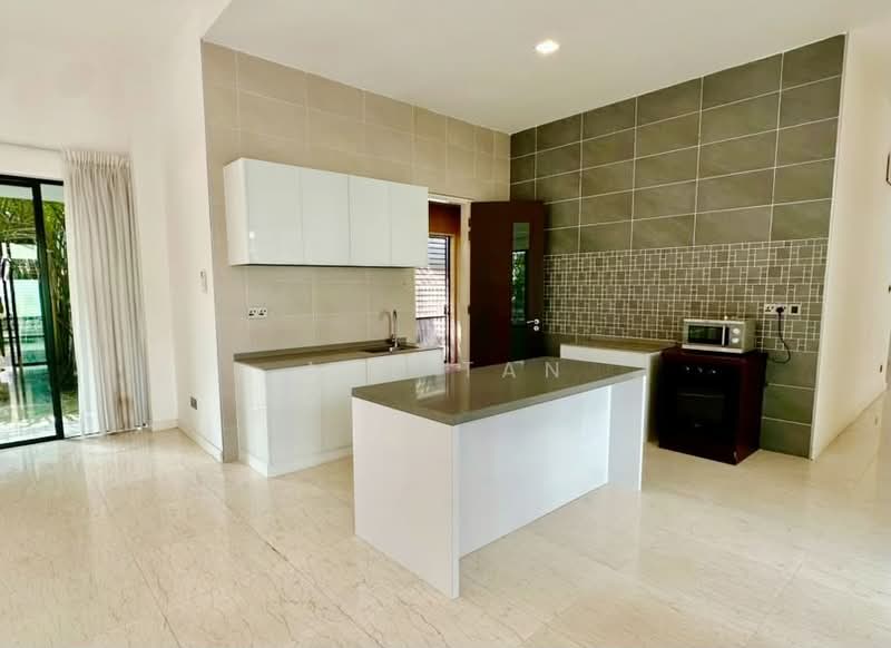Rumah Banglo untuk Dijual di East Ledang (Iskandar Puteri (Nusajaya)) - Ace Tan - Kitchen - PropertyGuru.com.my