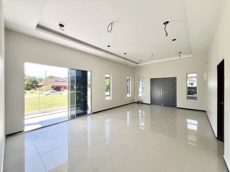 Bungalow for Sale in Temoh (Perak) - Joel Lee - Living Room - PropertyGuru.com.my
