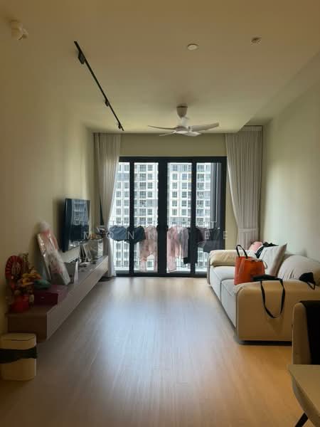 Servis Apartment untuk Dijual di Sunway Avila Residences - Monny Ee - Living Room - PropertyGuru.com.my