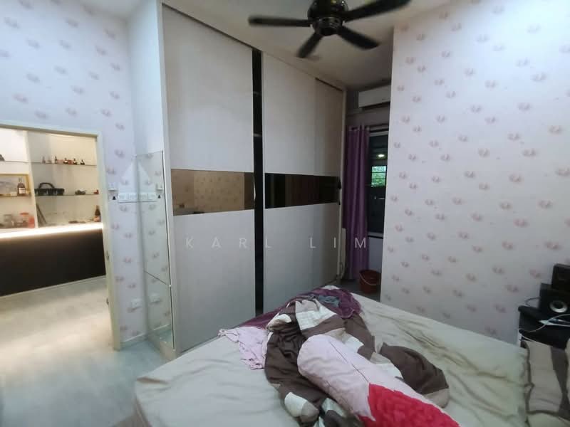 1-storey Terraced House for Sale in Taman JP Perdana (Johor Bahru) - Karl Lim - Bedroom - PropertyGuru.com.my