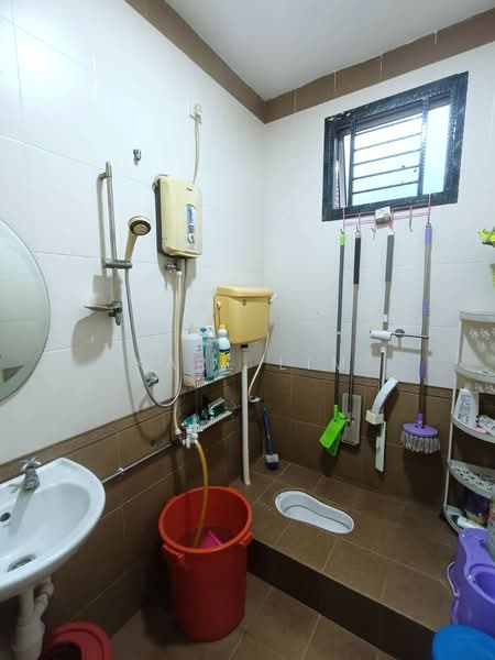 1-storey Terraced House for Sale in Taman JP Perdana (Johor Bahru) - Karl Lim - Bathroom - PropertyGuru.com.my