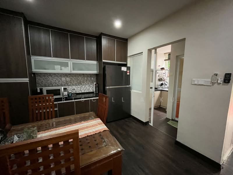 Rumah Teres 3 Tingkat untuk Dijual di Desa Parkcity (Kuala Lumpur) - Priscillia Ku - Kitchen - PropertyGuru.com.my