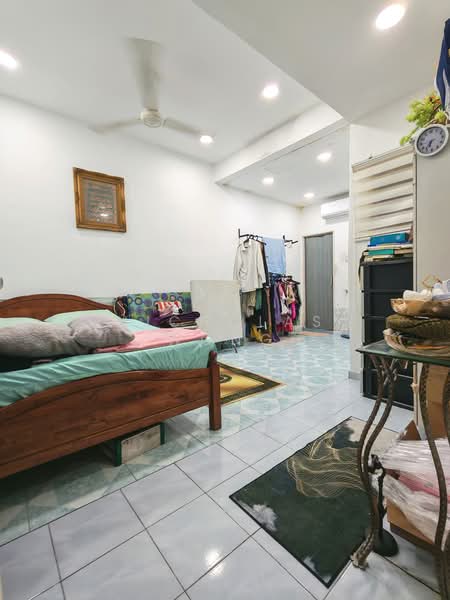 2-storey Terraced House for Sale in Taman Selayang Jaya (Selayang) - nicholas wong - PropertyGuru.com.my