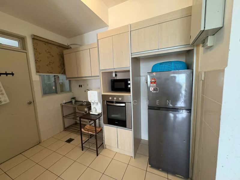 Servis Apartment untuk Disewa di Kalista Residence - Jessie Chen - Kitchen - PropertyGuru.com.my