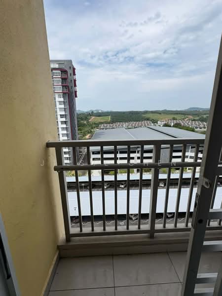 Servis Apartment untuk Disewa di Kalista Residence - Jessie Chen - Balcony - PropertyGuru.com.my
