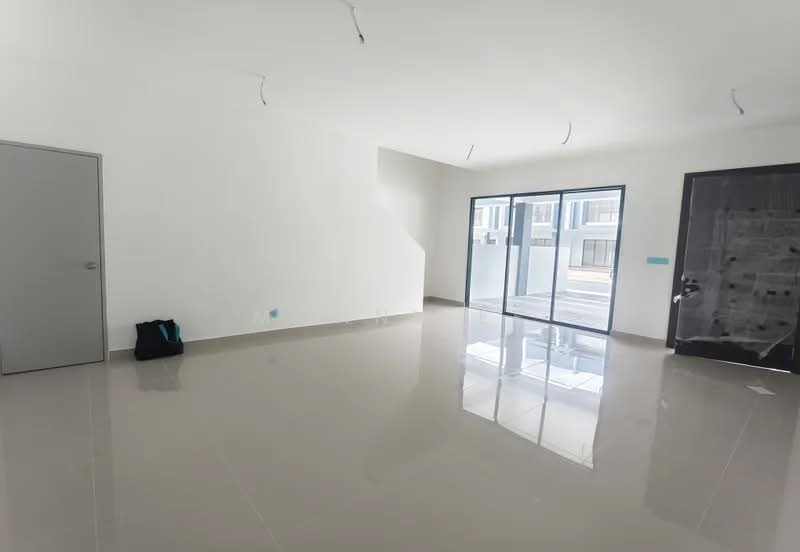 Terraced House for Sale in Gombak (Selangor) - Monny Ee - Living Room - PropertyGuru.com.my