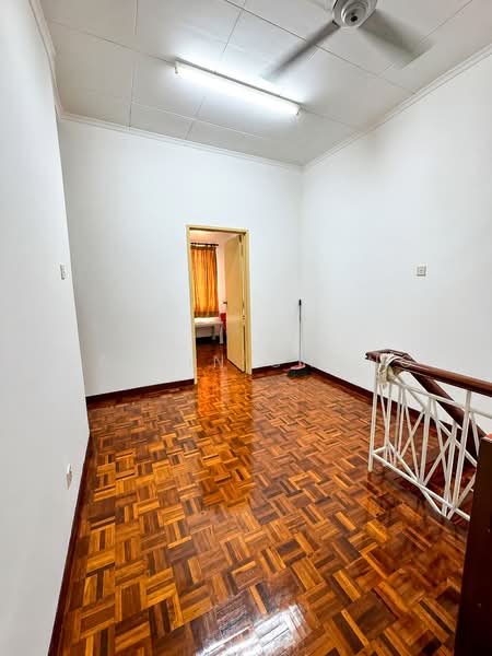 2-storey Terraced House for Sale in Taman Puchong Prima (Puchong) - Calvin Chong - Interior - PropertyGuru.com.my