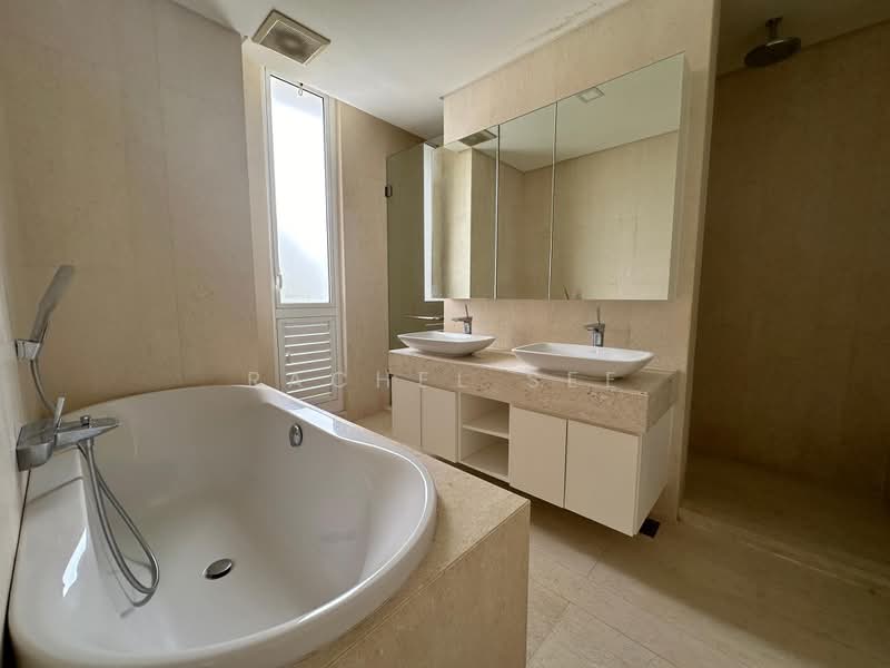 Rumah Berkembar untuk Dijual di Johor Bahru (Johor) - Rachel See - Bathroom - PropertyGuru.com.my