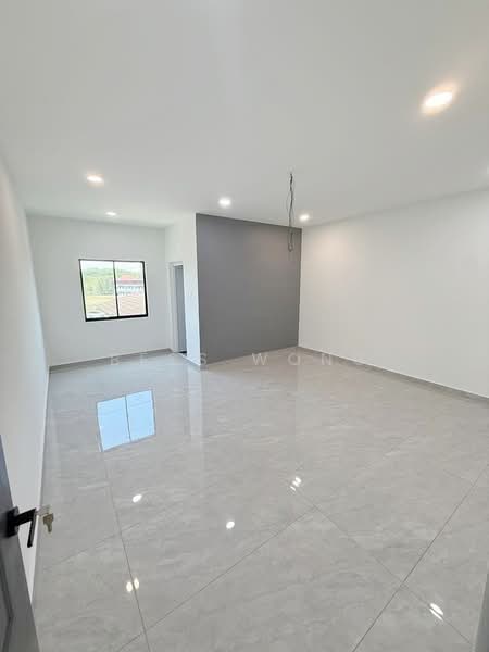 Rumah Teres 2 Tingkat untuk Dijual di Taman Pelangi Indah (Ulu Tiram) - Bess Wong - PropertyGuru.com.my