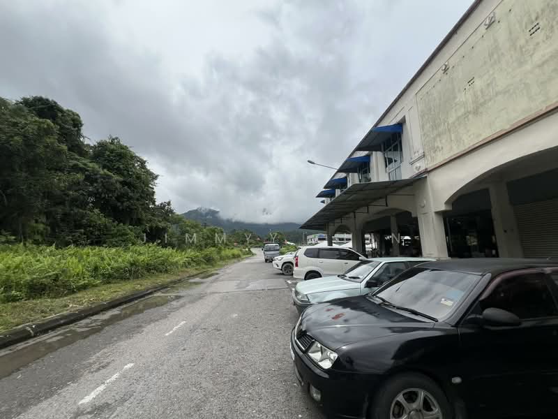 Shop for Sale in Kuching (Sarawak) - Jimmyy Chin - PropertyGuru.com.my