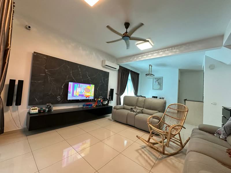 Rumah Teres 2-Tingkat untuk Dijual di Setia Eco Village (Gelang Patah) - Sherrly Sow - Living Room - PropertyGuru.com.my